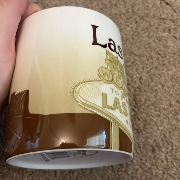 Starbucks Las Vegas mug 16 oz - Picture 3 of 6